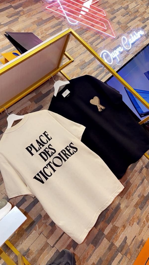 T-shirt AMI Paris Place des Victoires
